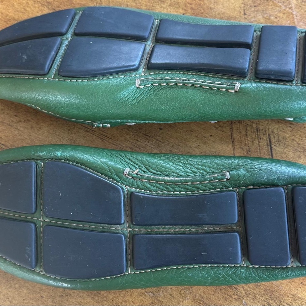 Prada Women's Green Leather Loafers 9.5 - Picture 10 of 11